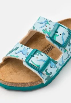 Birkenstock Arizona Kids Big Dino Unisex - Muiltjes - Light Blue 13 Birkenstock Arizona Kids Big Dino Unisex - Muiltjes - Light Blue -Birkenstock Schoen 072d7208a4544d2b92ba16eb5eed7e1e