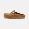 Birkenstock Buckley- Muiltjes - Cognac 1 Birkenstock Buckley- Muiltjes - Cognac -Birkenstock Schoen 0d034bfa35c741d8aaf44659fa073fc6