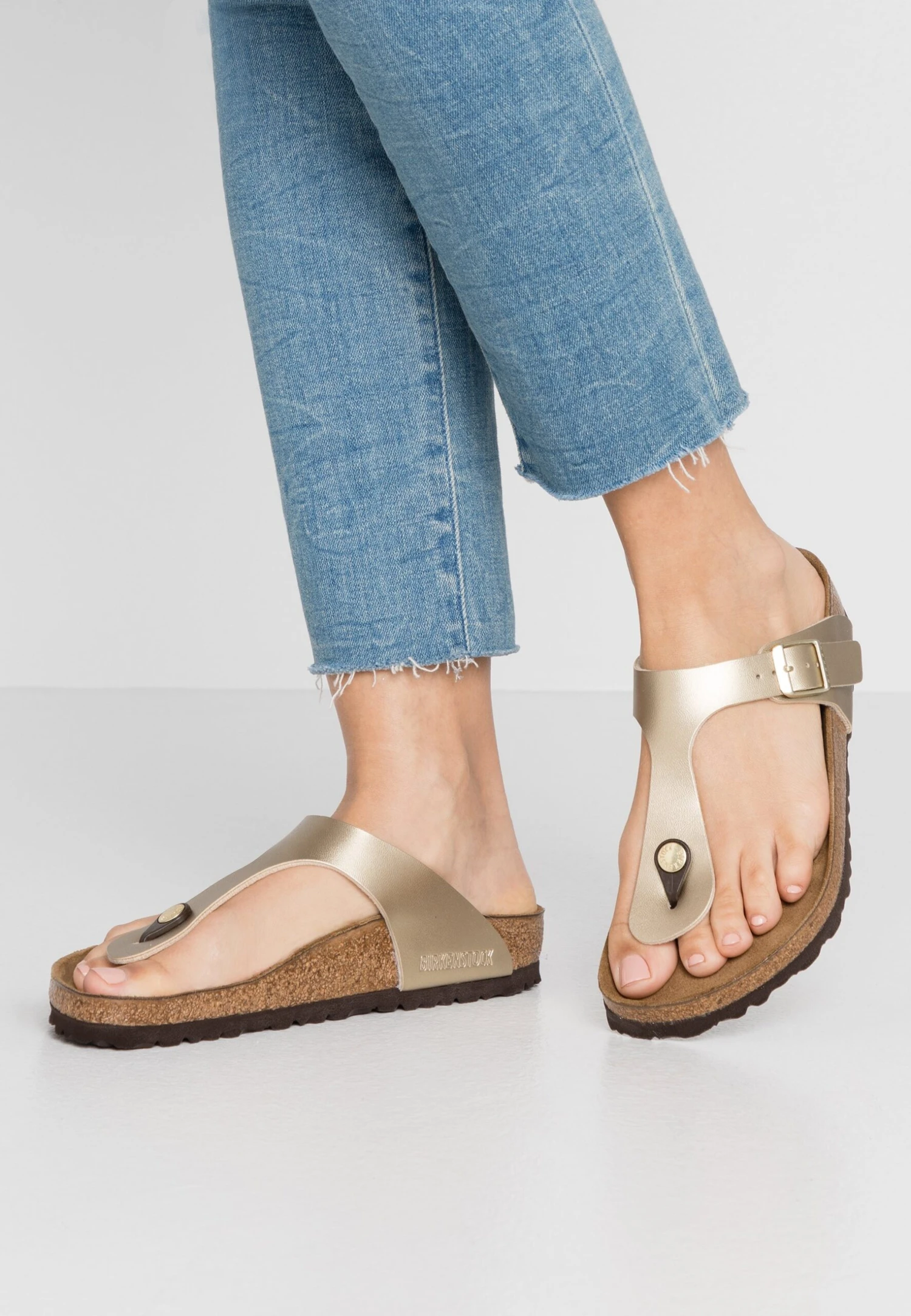 Birkenstock Gizeh Bf Regular - Pantoffels - Gold 3 Birkenstock Gizeh Bf Regular - Pantoffels - Gold