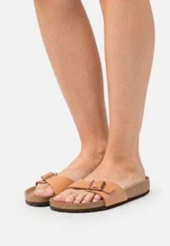 Birkenstock Madrid Bfbc Earthy Vegan Narrow - Muiltjes - Cognac