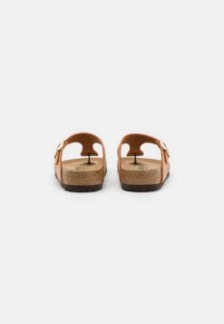 Birkenstock Gizeh Earthy Vegan Unisex - Teensandalen - Pecan -Birkenstock Schoen 36713642c1b04d94b714464bb26b92a8