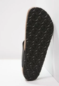 Birkenstock Gizeh Unisex - Teensandalen - Black -Birkenstock Schoen 38b1b8bf4efd44d3943d0a64d48a09ca