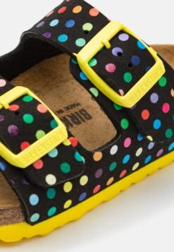 Birkenstock Arizona Kids Digital Dots Unisex - Muiltjes - Black 13 Birkenstock Arizona Kids Digital Dots Unisex - Muiltjes - Black -Birkenstock Schoen 3bc5c9bbad0140c89fd190bb7a6d8803
