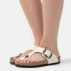 Birkenstock Gizeh Regular - Muiltjes - Eggshell -Birkenstock Schoen 41cdb838a94c483f876afc88f8feae43