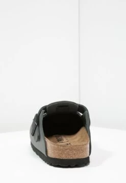 Birkenstock Boston Narrow Fit - Pantoffels - Schwarz -Birkenstock Schoen 4c042dd7327c4c129a2d1de8cce4b50f