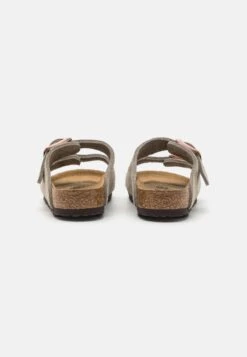 Birkenstock Arizona Kids Unisex - Pantoffels - Taupe -Birkenstock Schoen 4c17303b3ef94e7883e1252b0f556ea7