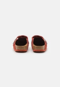 Birkenstock Boston Unisex - Pantoffels - Sienna Red 10 Birkenstock Boston Unisex - Pantoffels - Sienna Red -Birkenstock Schoen 5268eb3d0cdc42d09e50d605919f21a0