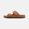 Birkenstock Arizona Unisex - Pantoffels - Ginger Brown 1 Birkenstock Arizona Unisex - Pantoffels - Ginger Brown -Birkenstock Schoen 59ca8f1a01d64c41a14fe565b4c7aa0f