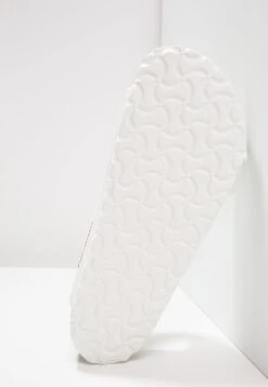 Birkenstock Arizona - Muiltjes - White -Birkenstock Schoen 5eb5a2b0f4054c26b1f34b515a4334d4