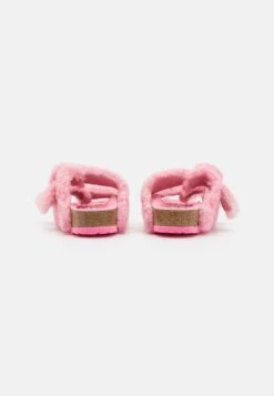 Birkenstock Arizona Big Buckle Regular - Pantoffels - Teddy Candypink 11 Birkenstock Arizona Big Buckle Regular - Pantoffels - Teddy Candypink -Birkenstock Schoen 72399cf1aeb84454901c2a5cfdc39a66