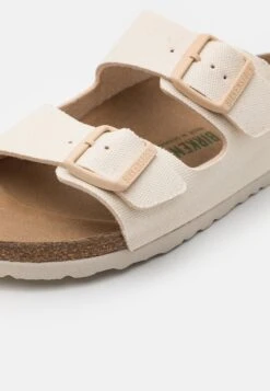 Birkenstock Arizona Tex Unisex - Pantoffels - Eggshell -Birkenstock Schoen 887e50140ba94a47be39aa1ab5aecf69