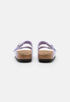 Birkenstock Arizona Vegan Narrow Fit - Pantoffels - Soft Purple Fog -Birkenstock Schoen 93e04b3535a24f41b405ffadd254d74f