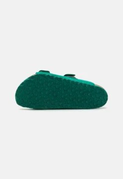 Birkenstock Uji Unisex - Pantoffels - Digital Green -Birkenstock Schoen 977f931a447247b78b60cfa5325fa778