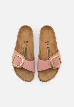 Birkenstock Madrid Big Buckle Narrow Fit - Muiltjes - Light Pink -Birkenstock Schoen 98425cc3faef492aa5d37e8b5a73a441