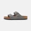 Birkenstock Arizona - Pantoffels - Desert/Whale Gray 2 Birkenstock Arizona - Pantoffels - Desert/Whale Gray -Birkenstock Schoen 98d82700003c4572900ddff6104d97af