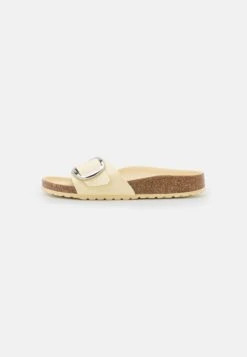 Birkenstock Madrid Big BuckleNarrow - Muiltjes - High Shine Butter -Birkenstock Schoen a915cf1c9f32458db34753ac306e2f40