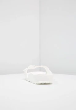 Birkenstock Madrid Eva Narrow - Badslippers - White 13 Birkenstock Madrid Eva Narrow - Badslippers - White -Birkenstock Schoen b4e9bc6cd6864b8190127de2e489f694