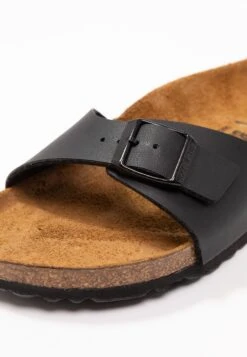 Birkenstock Madrid Bf Narrow - Pantoffels - Black -Birkenstock Schoen b7ef704fe83946eeac10199f831d98d6