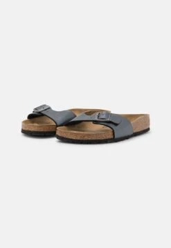 Birkenstock Madrid Bf Narrow - Pantoffels - Metallic Black -Birkenstock Schoen b9e3557fa1ad48859f3de2e03abb1ee3