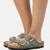 Birkenstock Arizona Big Buckle - Pantoffels - Thyme -Birkenstock Schoen cdd42b55c3d3494896cc25449ef29684