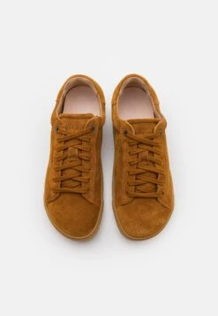 Birkenstock Bend Narrow Fit Unisex - Sneakers Laag - Brown 11 Birkenstock Bend Narrow Fit Unisex - Sneakers Laag - Brown -Birkenstock Schoen d2ddda8b4e464038bfc400cd0d675720