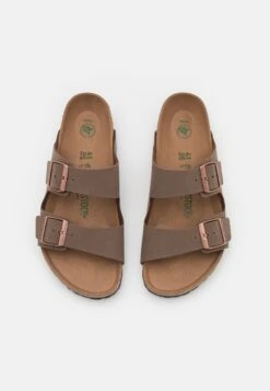 Birkenstock Arizona Vegan Unisex - Pantoffels - Mocca -Birkenstock Schoen e1dc1c82af1c49b4aa851fb87404f6d0