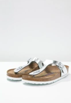 Birkenstock Gizeh Nl Sfb Regular - Teensandalen - Metallic Silver 12 Birkenstock Gizeh Nl Sfb Regular - Teensandalen - Metallic Silver -Birkenstock Schoen f766c5937af941ed96204405a1278483