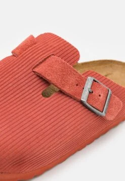 Birkenstock Boston Unisex - Pantoffels - Sienna Red 13 Birkenstock Boston Unisex - Pantoffels - Sienna Red -Birkenstock Schoen f7eb309219c548699c7cc923ef647f62