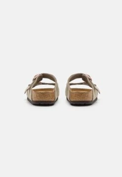 Birkenstock Arizona Soft Footbed Unisex - Pantoffels - Taupe -Birkenstock Schoen fb23933a033643df86bf09780138e3ac